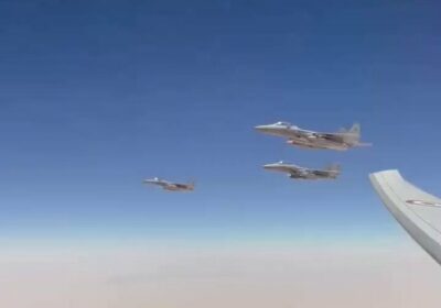 🇸🇦🇮🇳 | Aviones de combate saudíes escoltan al primer ministro indio, Narendra Modi, al…