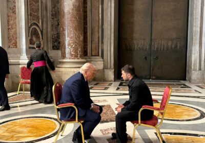 🇺🇸🇺🇦 | Trump y Zelenski reunidos en el Vaticano