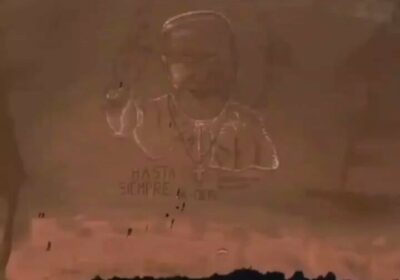 🇦🇷 | «Hasta siempre»: el emotivo homenaje al Papa Francisco en una playa de…