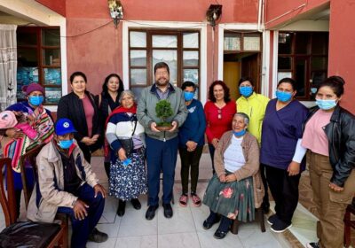 Hoy visité en Sucre la Casa Albergue para Familiares y Pacientes de Cancer, al…