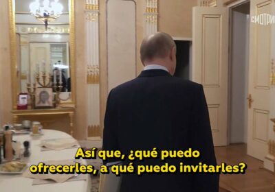 🇷🇺 | Putin interrumpe una entrevista para invitar al periodista a su cocina en…