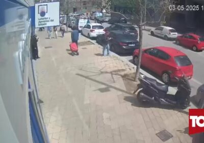🇪🇸 | Robo a plena luz del día en Barcelona, España. Los delincuentes huyeron…