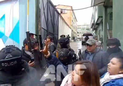 #GrupoFides | #ANF #UltimoMinuto Este es el momento de la llegada a dependencias de…