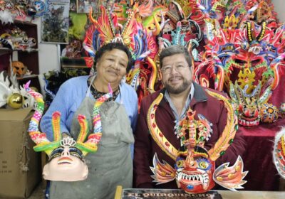 Estuve en el taller de máscaras folclóricas el Quirquincho de Miriam Corrales. La mayor…