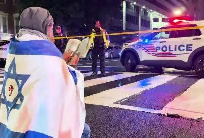 Asesinados a tiros dos empleados de la Embajada de Israel ante el Museo Judío…
