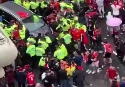 🇬🇧‼️ | URGENTE — Al menos 17 heridos tras ser embestidos por un conductor…