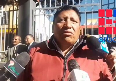 El dirigente de los camioneros, Pedro Quispe, trata de «delincuentes» a los candidatos. Anuncia…