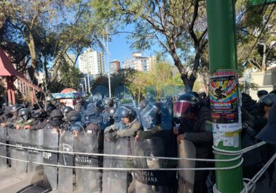 #GrupoFides | #ANF Evistas realizan una vigilia en inmediaciones del TSE, en la plaza…