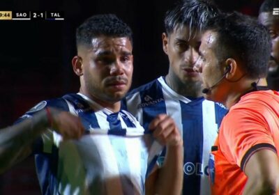 🇵🇾🇻🇪🇧🇷 | “Venezolano muerto de hambre”: Miguel Navarro, defensa de Talleres, denunció por xenofobia…