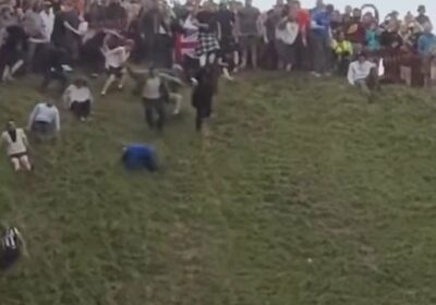 🇬🇧 | Un hombre salió volando ladera abajo ante miles de personas en la…
