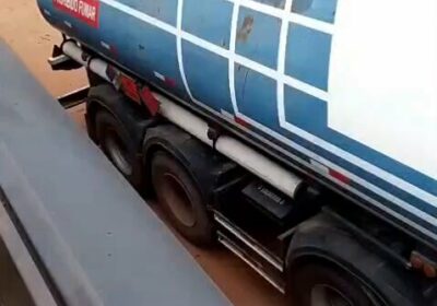 En Paraguay los cisterneros que traen combustible a Bolivia se quejan de la tardanza…