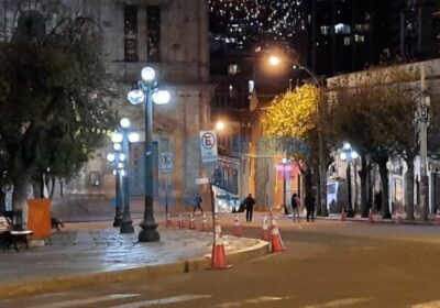 #GrupoFides | #ANF Tras las movilizaciones evistas, la plaza Murillo continúa cerrada. Este jueves,…