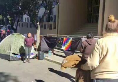 #Sucre | Las organizaciones evistas ingresan a su cuarto día de vigilia, con cinco…