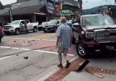 🇺🇸 | Tragedia en Gatlinburg, Tennessee: una mujer con convulsiones aceleró por error y…