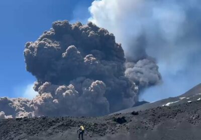 🇮🇹 | ÚLTIMA HORA: El monte Etna entra en erupción