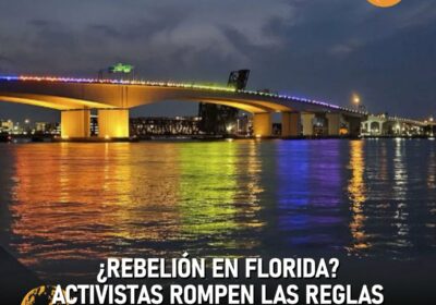 🇺🇸 | Activistas LGBTQ+ iluminaron el puente Acosta en Jacksonville con colores arcoíris, desafiando…