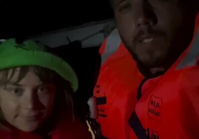 🇵🇸🇮🇱 | ÚLTIMA HORA: La activista Greta Thunberg, junto a otro tripulante de la…