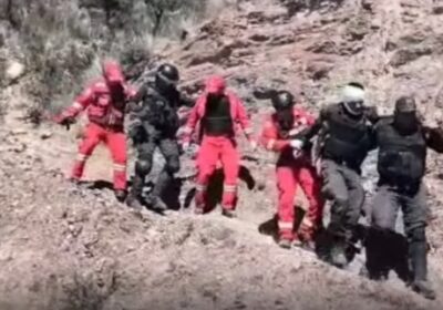 #GrupoFides | #ANF #Seguridad 𝐄𝐦𝐛𝐨𝐬𝐜𝐚𝐝𝐚 𝐝𝐞𝐣𝐚 𝐬𝐚𝐥𝐝𝐨 𝐝𝐞 𝟏𝟎 𝐩𝐨𝐥𝐢𝐜í𝐚𝐬 𝐡𝐞𝐫𝐢𝐝𝐨𝐬 𝐞𝐧 𝐁𝐨𝐦𝐛𝐞𝐨, 𝐭𝐫𝐚𝐬…