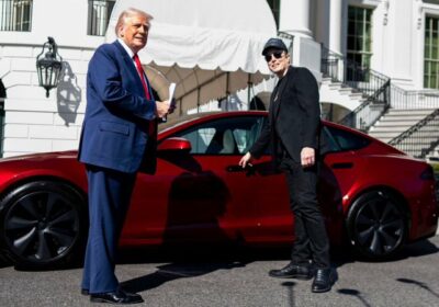 🇺🇸 | LO ÚLTIMO: Donald Trump está considerando deshacerse del Tesla que le regaló…
