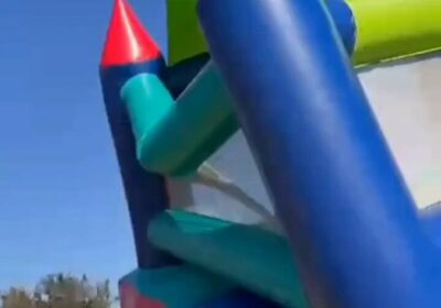 🇿🇦 | LO ÚLTIMO: Un castillo inflable sale volando con varios niños en el…