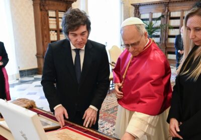 #GrupoFides | #ANF #Mundo 𝐋𝐞ó𝐧 𝐗𝐈𝐕 𝐲 𝐌𝐢𝐥𝐞𝐢 𝐚𝐛𝐨𝐠𝐚𝐧 𝐩𝐨𝐫 𝐮𝐧𝐚 𝐩𝐚𝐳 «𝐮𝐫𝐠𝐞𝐧𝐭𝐞» 𝐝𝐮𝐫𝐚𝐧𝐭𝐞…