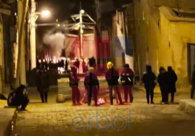 #Potosí | Tras varias horas de enfrentamientos, los pobladores de Llallagua decidieron instalar vigilias…