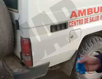 Del lado de los bloqueadores en Llallagua se informa de heridos. Uno de ellos…