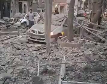 🇮🇱🇮🇷 | URGENTE: Numerosos edificios en la capital de Irán, Teherán, fueron blanco de…