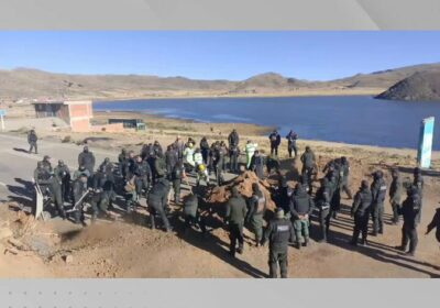 #GrupoFides | #ANF Efectivos de la Policía procedieron este viernes al desbloqueo del tramo…