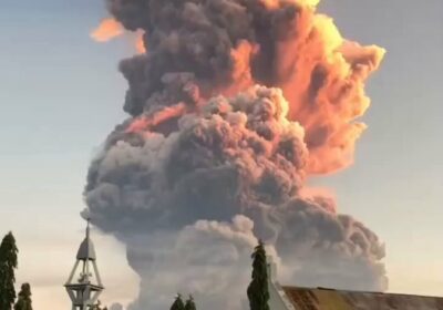 🇮🇩‼️ | IMPRESIONANTE — Imágenes adicionales de la erupción del volcán Lewotobi Laki Laki,…