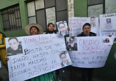 #LaPaz | Víctimas de la vocal Claudia Castro, aprehendida por el caso de presunto…