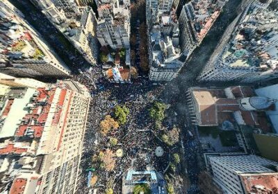 No se puede proscribir el cariño del pueblo. Ninguna sentencia podrá borrar de la…