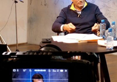 #ElÁnfora | El candidato Rodrigo Paz plantea modificar la Constitución para no permitir la…