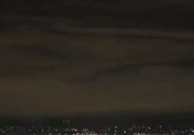 Observa uno de los fuegos artificiales más grandes del mundo, lanzado sobre Nagaoka, Japón…