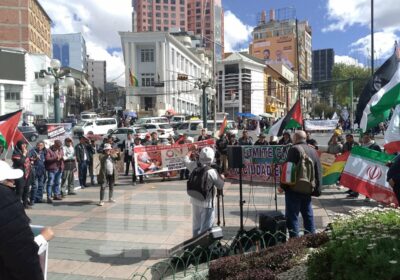 Ciudadanos iraníes y palestinos, a travez de sus lideres, hacen escuchar su voz de…