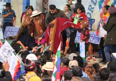 Muchas gracias, hermanas y hermanos. No estamos solos. Ni en Bolivia ni en el…