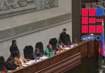 De esta manera, senadores que formaban parte de la directiva se retiraron de la…