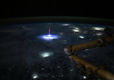 🇺🇸️ | La astronauta de la NASA Nichole Ayers, a bordo de la Estación…