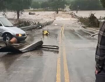 | ÚLTIMA HORA: Se ha declarado una emergencia de inundación repentina con múltiples muertes…