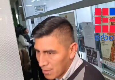 El alcalde Iván Arias se presentó este viernes ante la Fiscalía para declarar en…