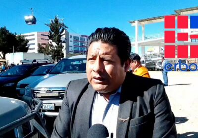 El gobernador Santos Quispe sugiere al alcalde Iván Arias que se reúna con los…