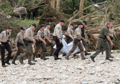 Suben a 78 las muertes confirmadas en Texas «Hemos registrado 68 fallecidos en el…