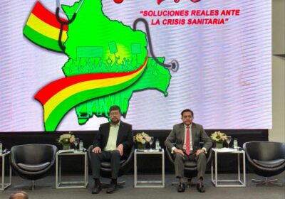 Solo dos candidatos se presentaron en el Foro Nacional de Salud del Colegio Médico…