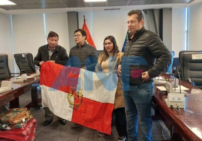 #GrupoFides | #ANF Continúa la vigilia de parlamentarios opositores en la Comisión de Economía…