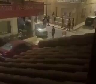 🇪🇸 | URGENTE — Grupos de magrebíes organizados salieron a las calles de Torre…