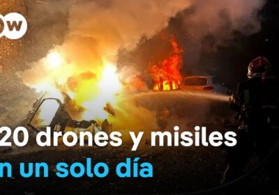 Rusia intensifica su ofensiva contra Ucrania Moscú lanzó el sábado más de 620 drones…