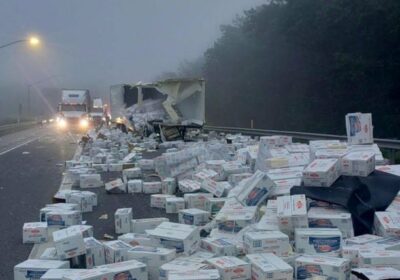 🇺🇸 | Un accidente en Pensilvania provocó que miles de kilos de queso mozzarella…
