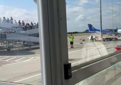 🇬🇧 | Una avioneta se estrelló al despegar en el aeropuerto de Londres-Southend, en…