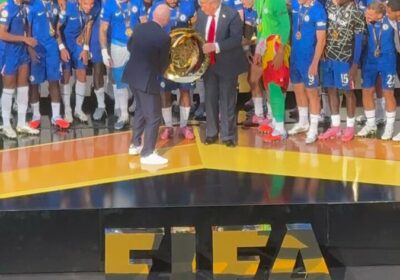 | Trump se queda para la celebración del Chelsea