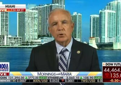 🇺🇸 | ÚLTIMA HORA — El congresista Carlos A. Giménez acusa a Biden de perder…